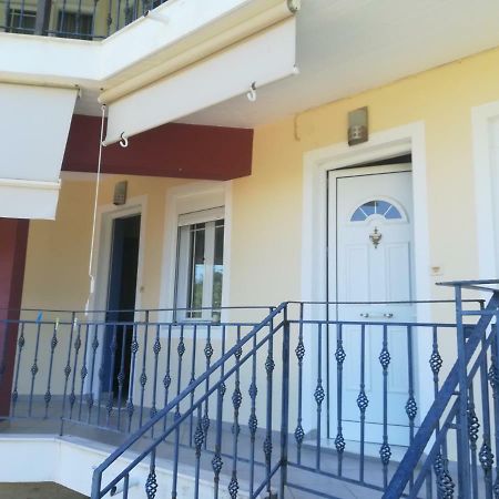 Katerina'S Appartement Nikiana Exterior foto